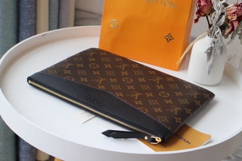 Louis Vuitton Clutch Bags